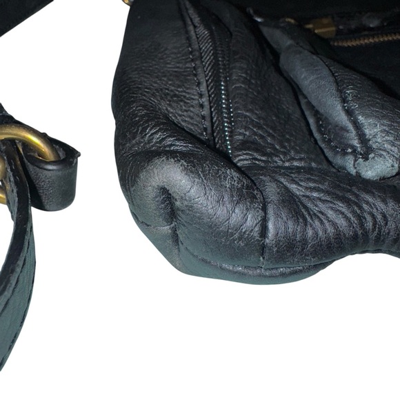 ELLIOTT LUCCA Gwen Black Pebbled Leather Gold Chain Strap Crossbody Bag - Picture 11 of 16